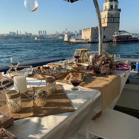 Adosse Turizm Otel 2*