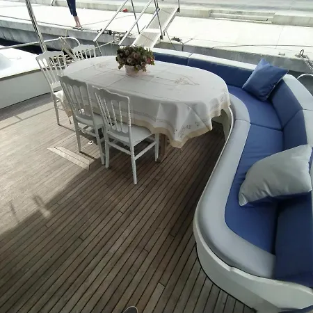 מלון Adosse Turizm Otel